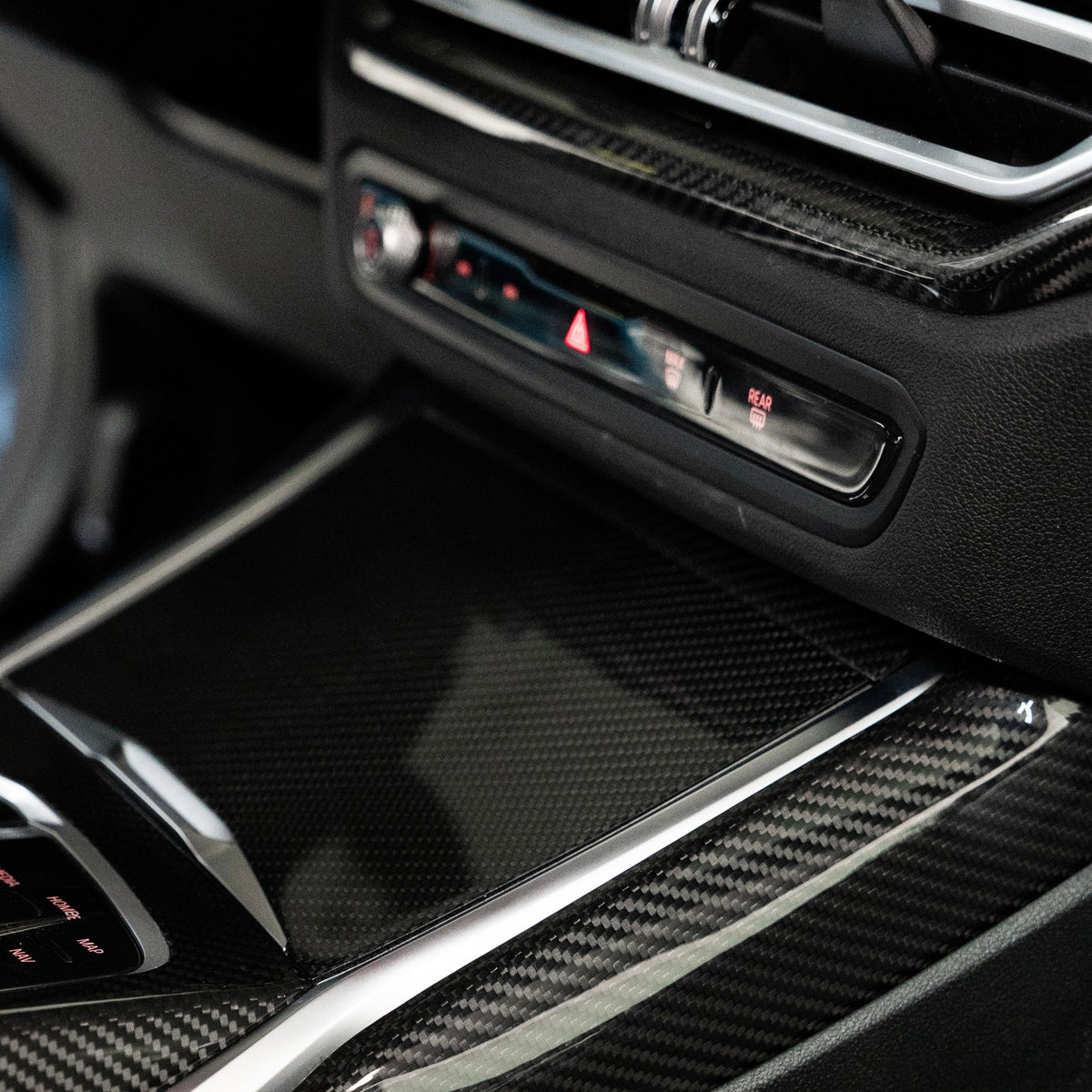 Carbon Fiber Lüftungsverkleidung passend für BMW M2 G87 M3 G80 G81 M4 G82 G83
