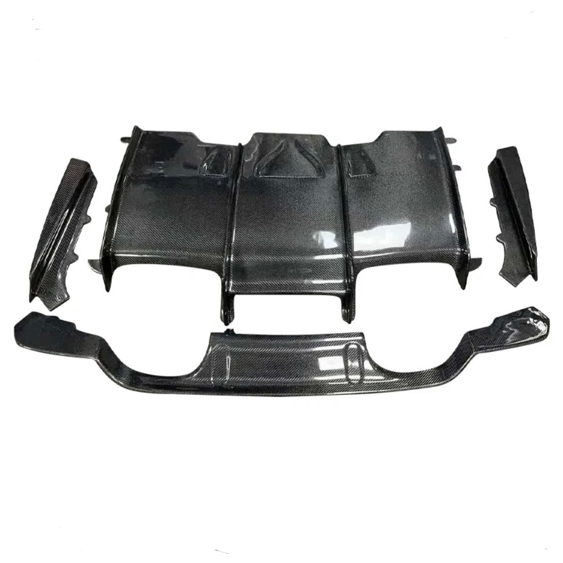 Carbon Fiber Diffuser 4 Pieces passend für BMW F80 M3 F82 F83 M4
