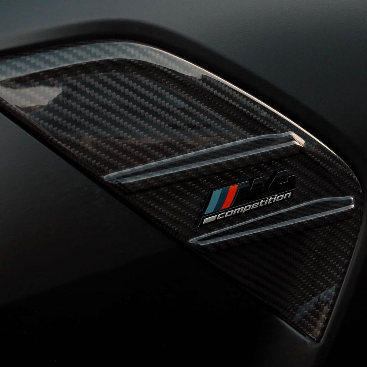 Carbon Fiber Vent Cover2 passend für BMW M3 G80 G81
