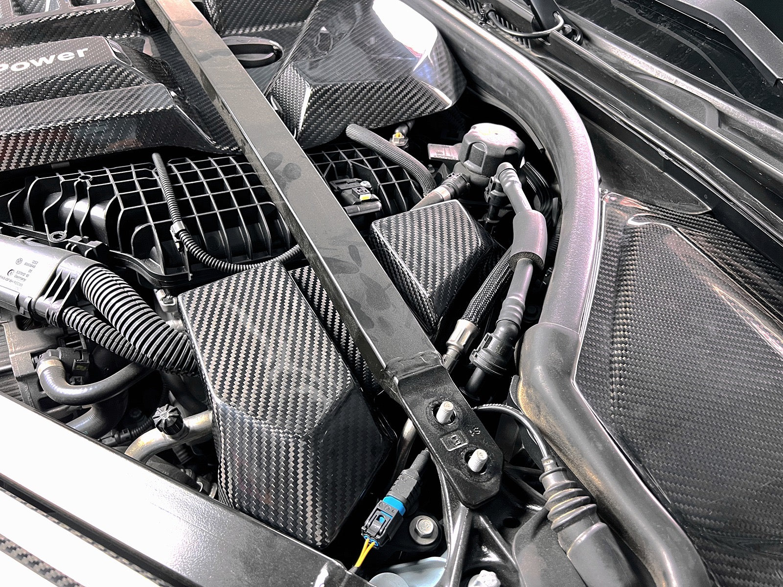 Carbon Fiber Electrical Cover passend für BMW G Series G82 G80