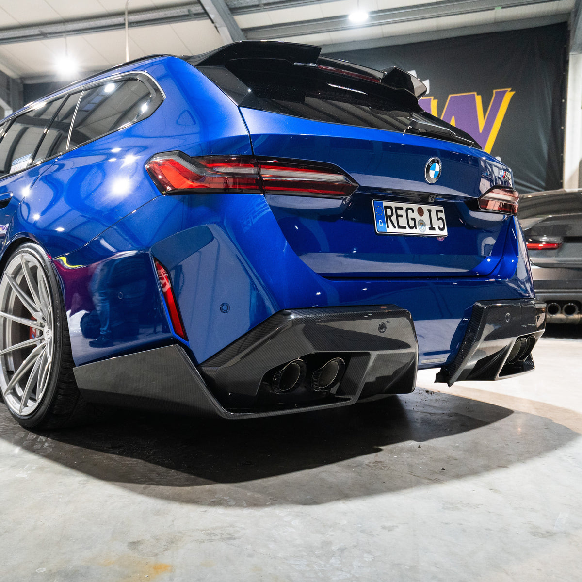 Carbon Fiber Rear Diffuser V3 passend für BMW M5 G90 G99