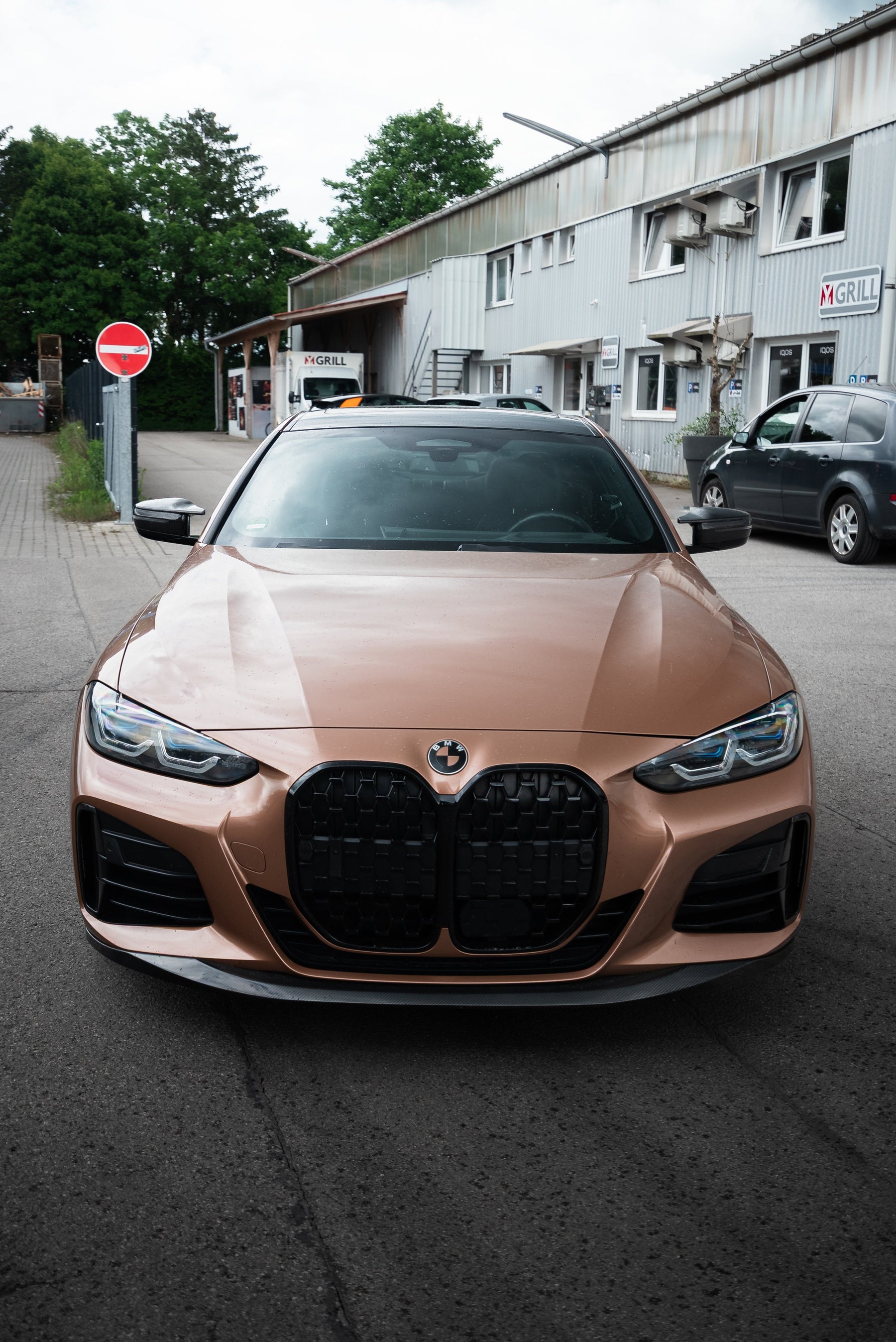 Carbon Fiber Front Spoiler V2 suitable for BMW 4 Series G22 G23