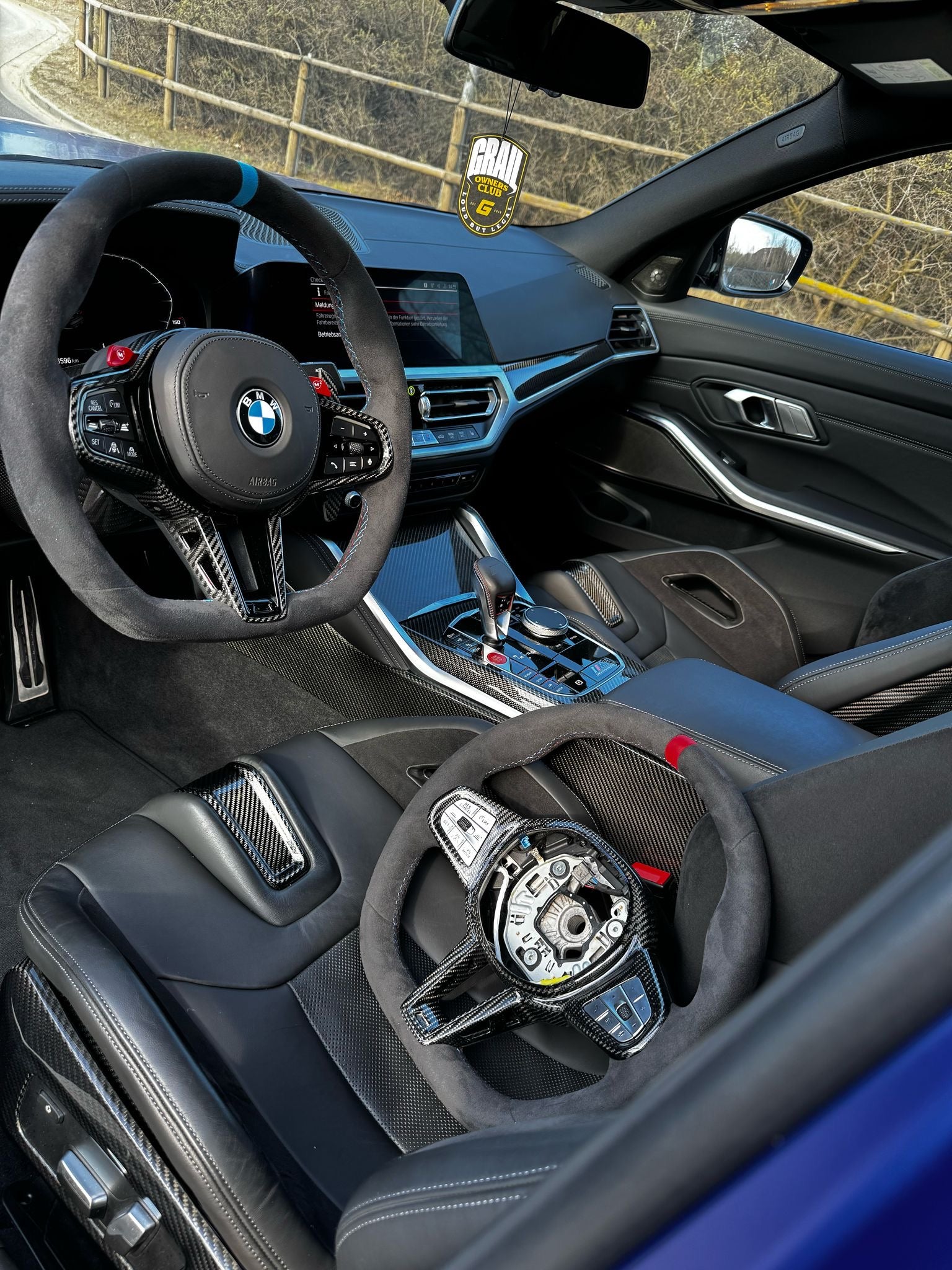 Carbon Alcantara steering wheel LCI suitable for BMW G87 G80 G81 G82