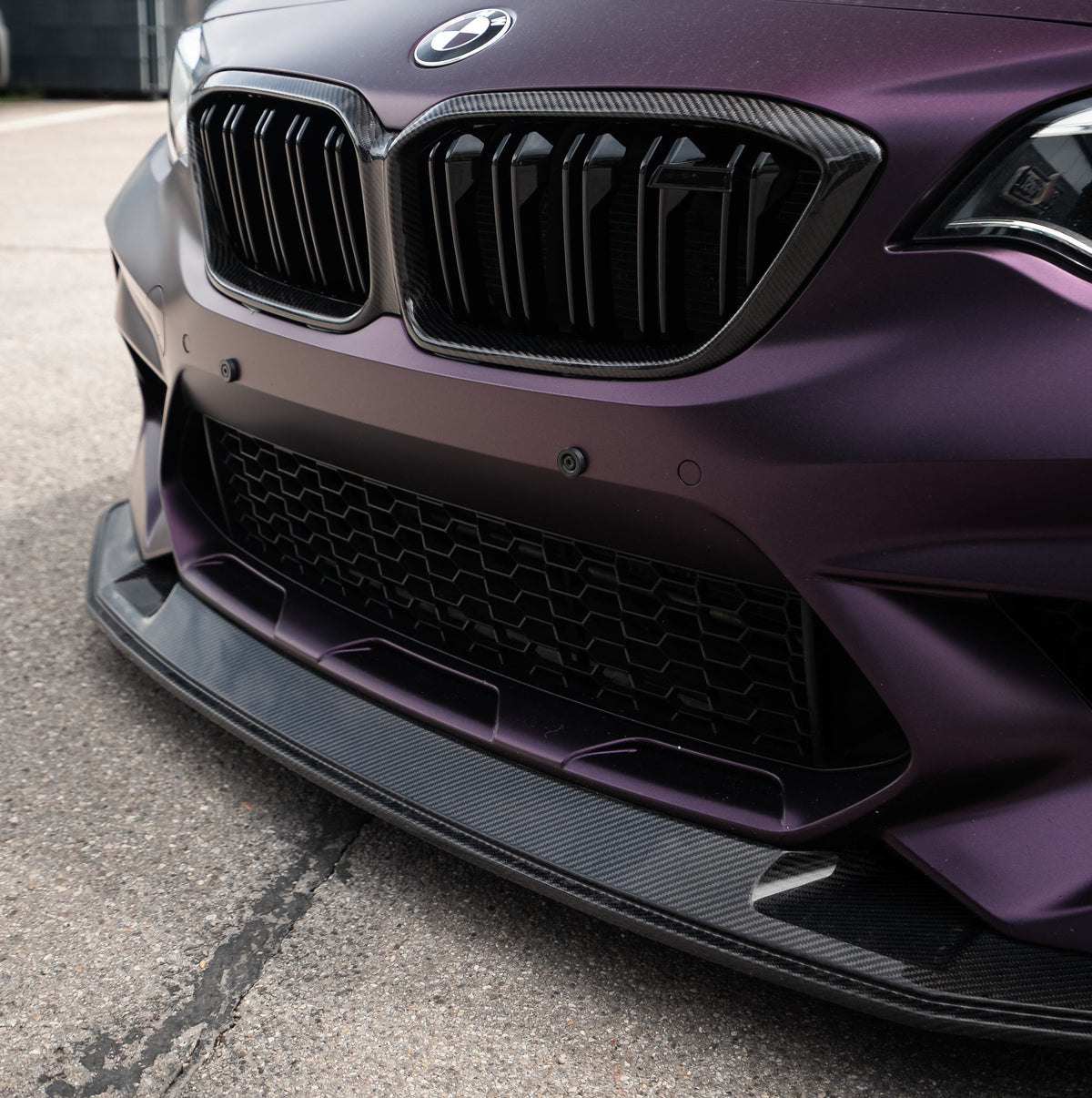 Carbon Fiber Grill Frame passend für BMW F87 M2 Comp