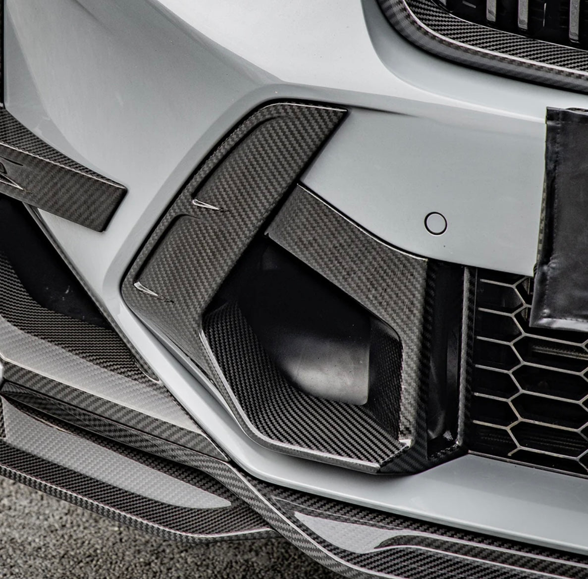 Carbon Fiber Front Duct suitable for BMW X3M X4M F97