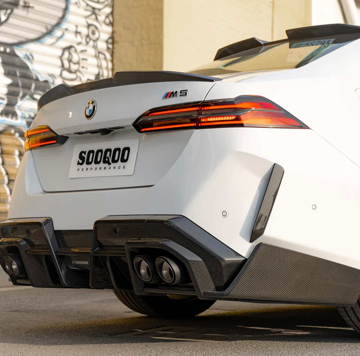 Carbon Fiber Rear Diffuser suitable for BMW M5 G90 G99