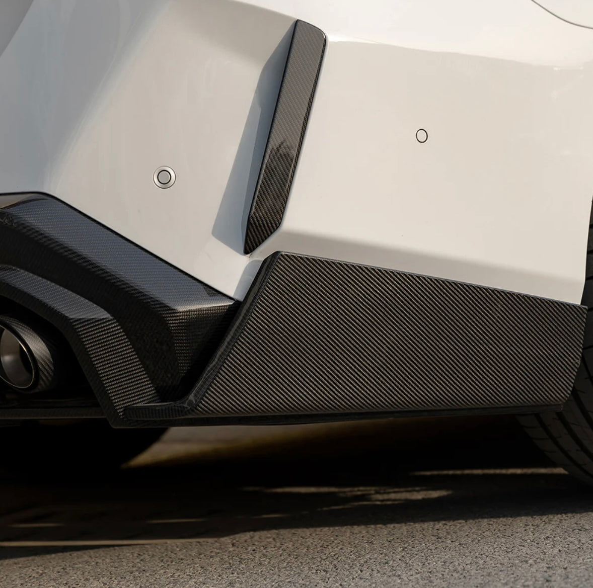 Carbon Fiber Rear Diffuser suitable for BMW M5 G90 G99