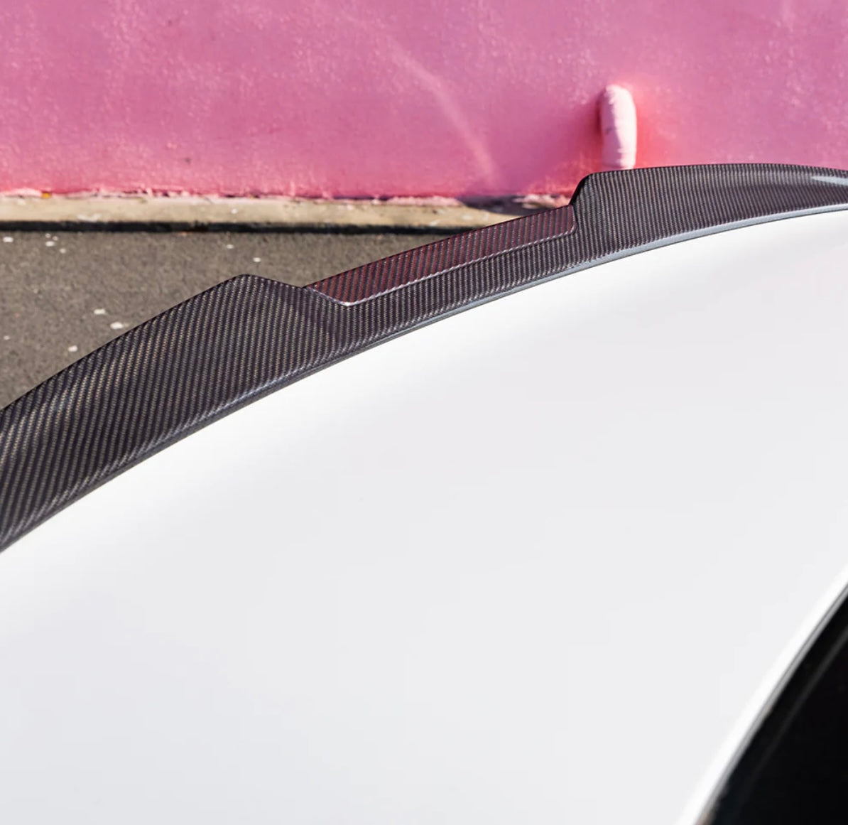 Carbon Fiber Trunk Spoiler suitable for BMW M5 G90