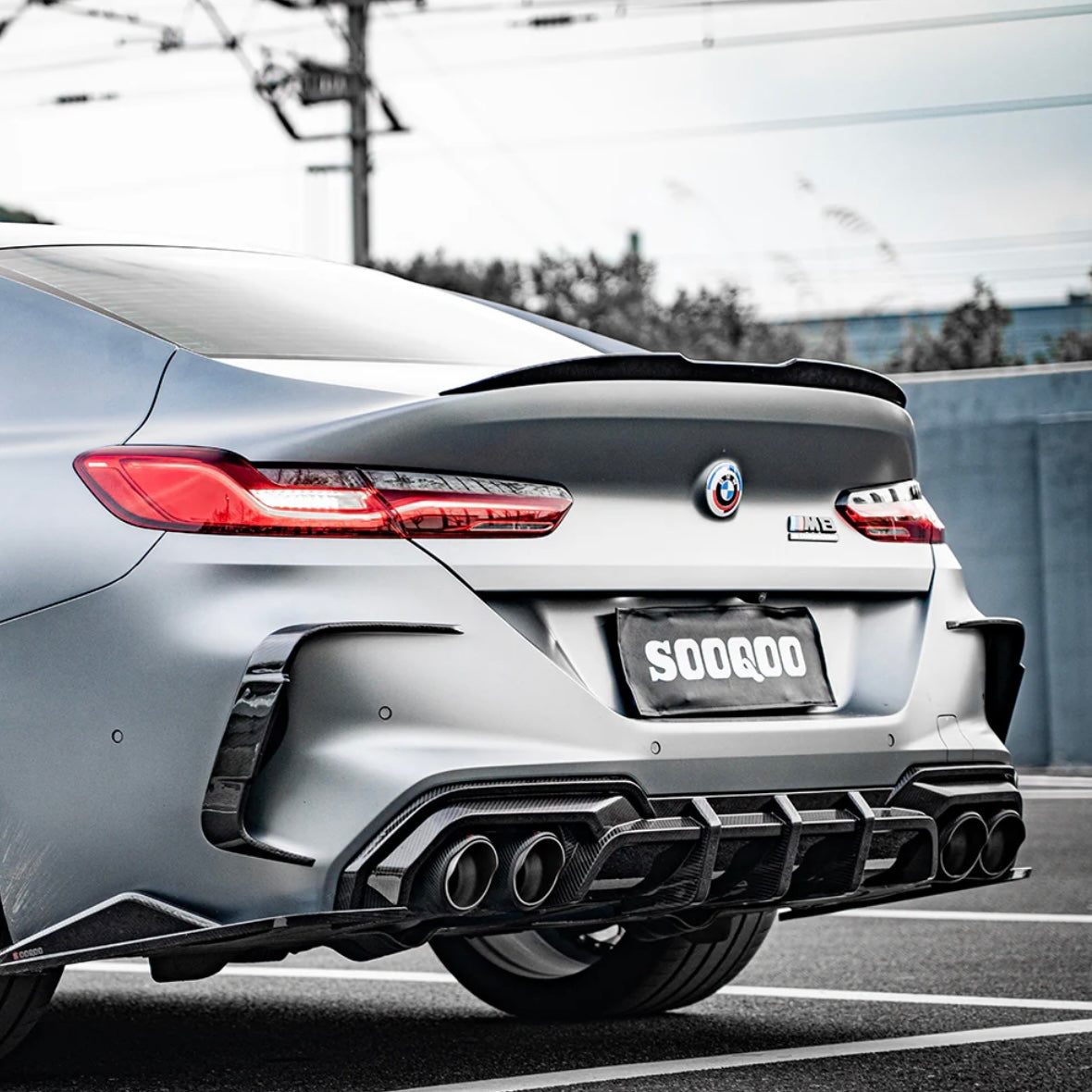 Carbon Fiber Rear Vent Trim passend für BMW M8 F91 F92