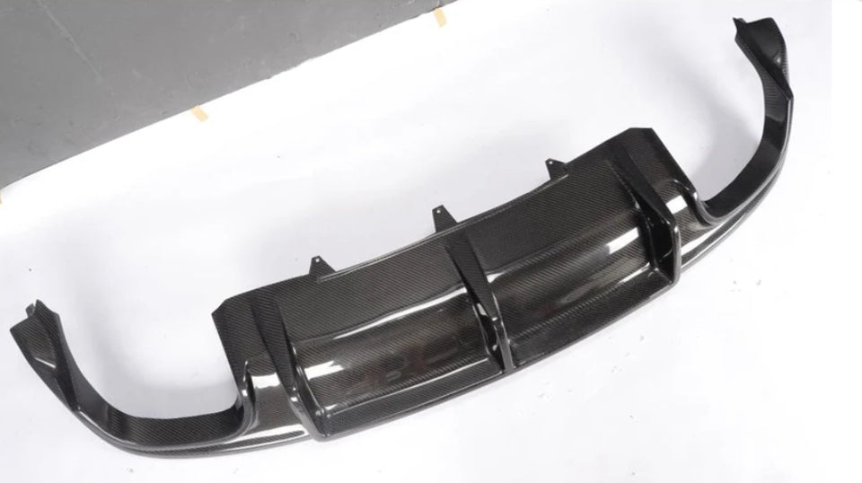 Carbon Fiber Rear Diffuser Body Kits passend für Audi A5 Sline S5 Sedan Coupe convertible