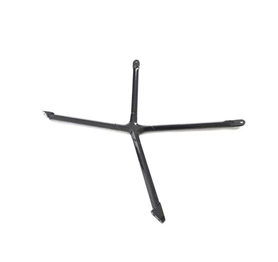 Carbon Fiber Engine Bars passend für Audi R8 V10 RWD Coupe