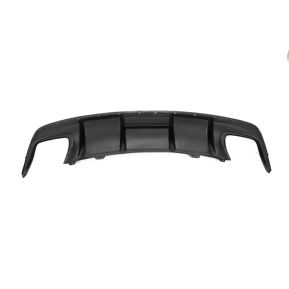 Carbon Fiber Diffuser passend für Mercedes Benz CLA45 W117