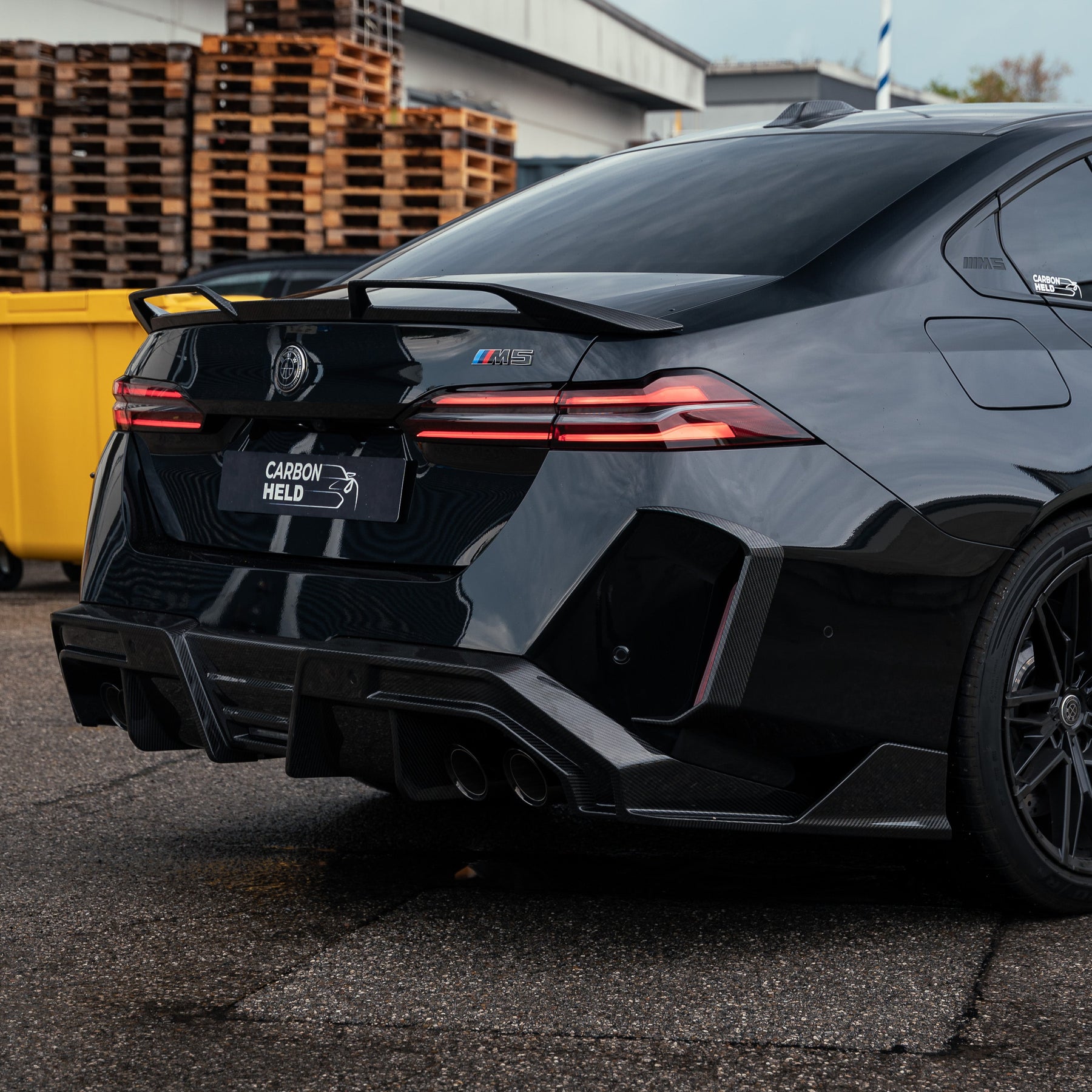 Carbon Fiber Rear Diffuser suitable for BMW M5 G90 G99