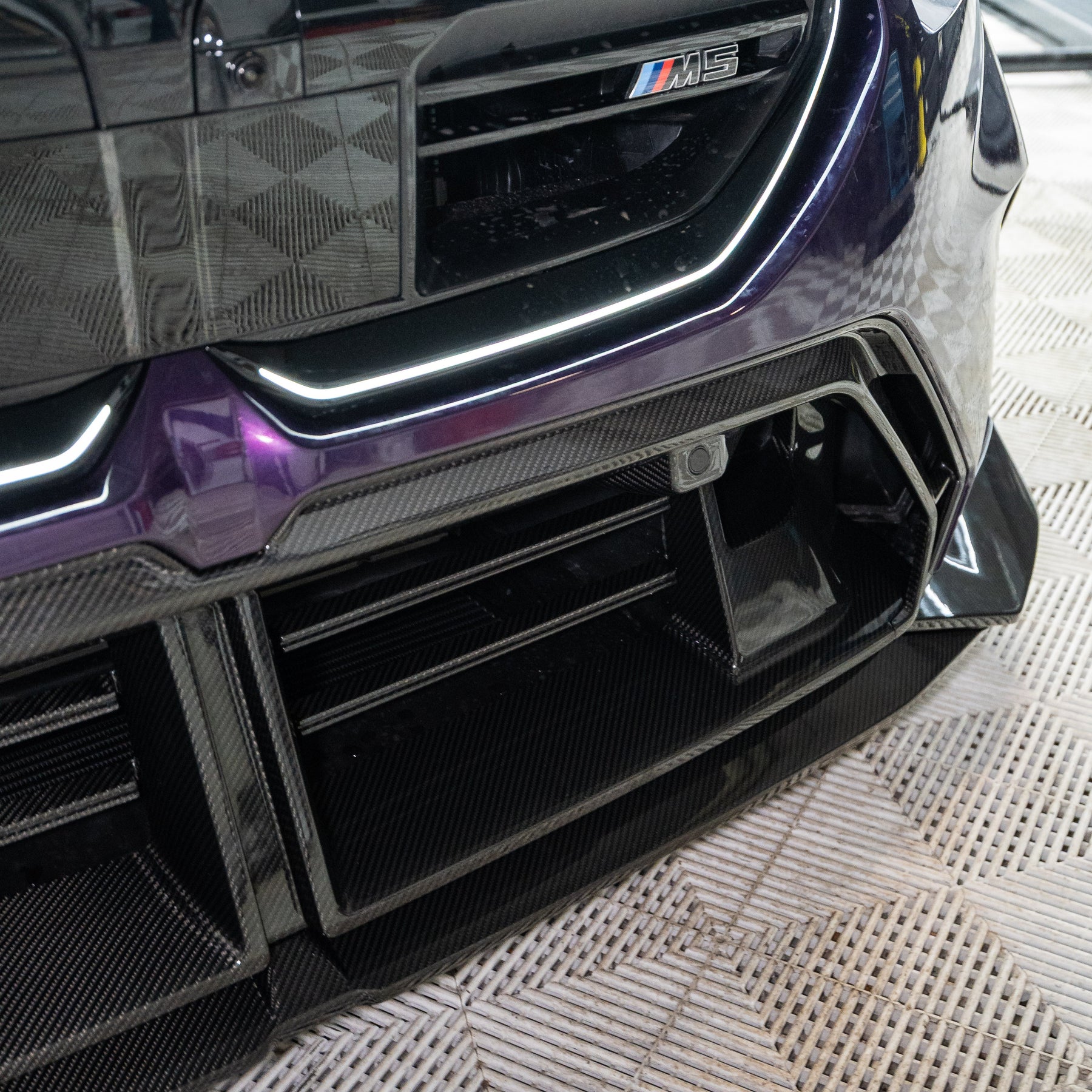 Carbon Lufteinlass Vorne passend für BMW M5 G90 G99