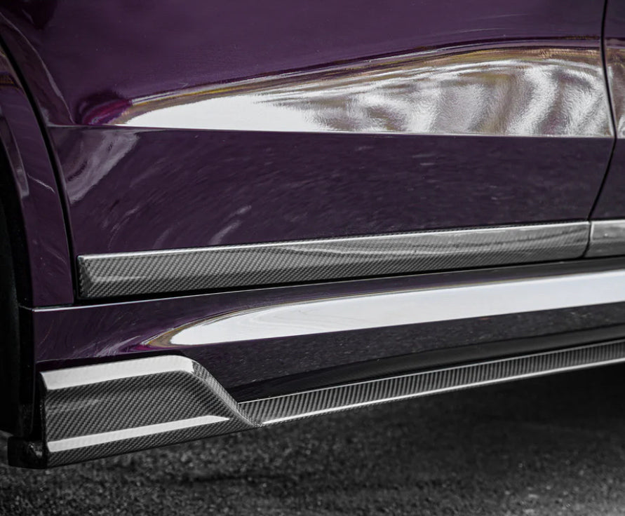 Carbon X7 G07 Side Skirts